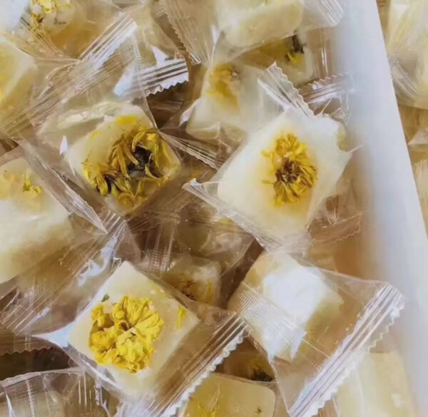 Gourmet Honey Sugar Cubes with Flowers and Fruit Lemon